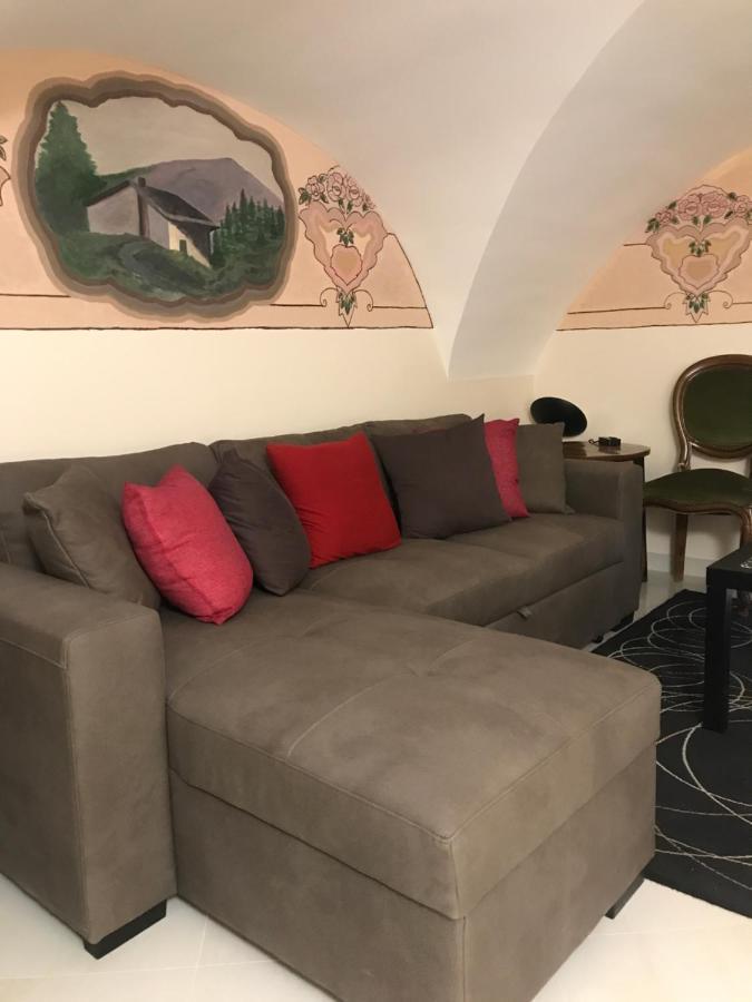 Apartment Donizetti House *